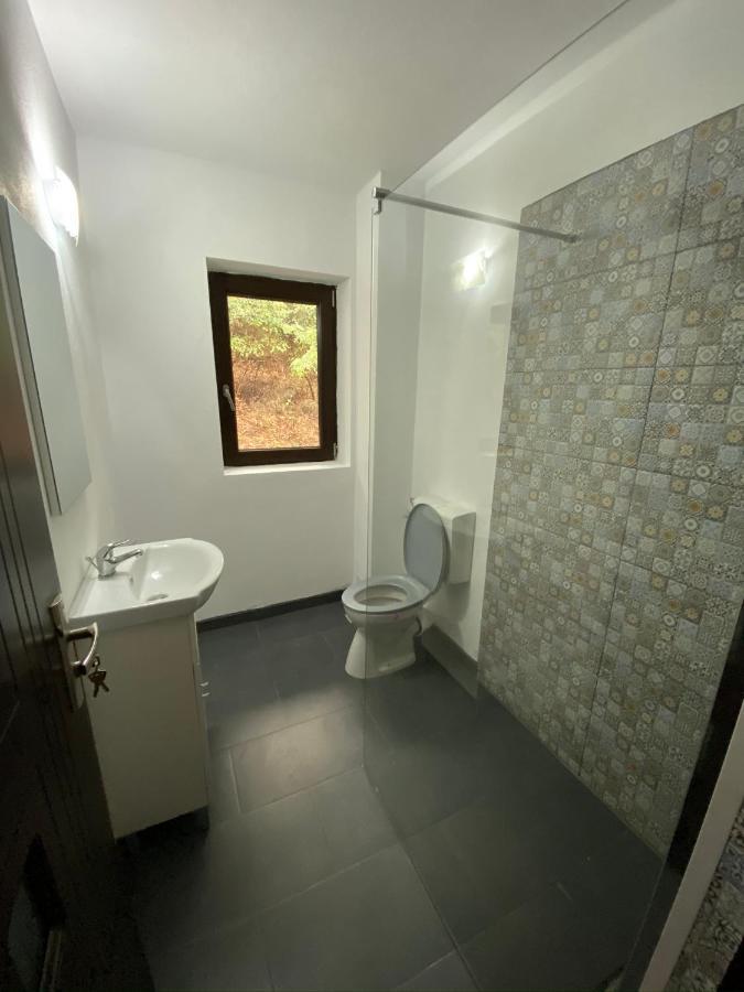 Pensiunea Lui Calin Ocnele Mari Exterior foto